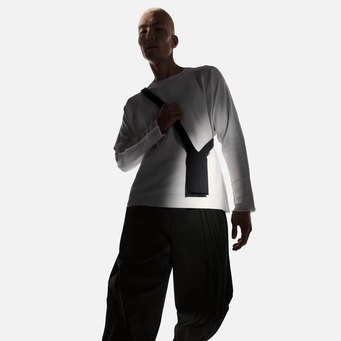 Hands-Free Luxury iPhone Pocket – Long Strap